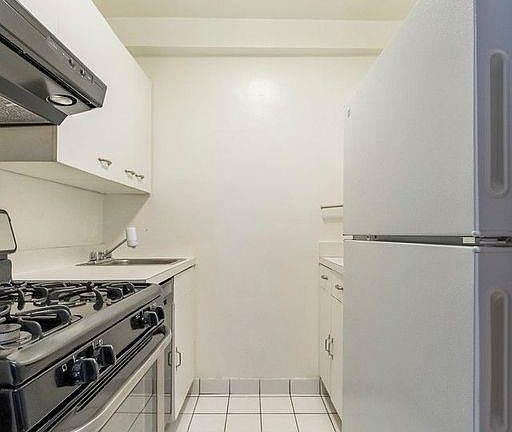 5th image of 411 E 53rd St APT 19M