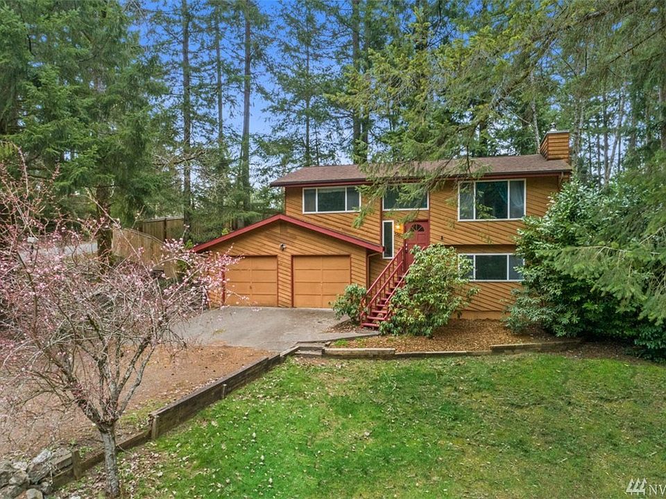 1st image of 3864 Chum Ln NW