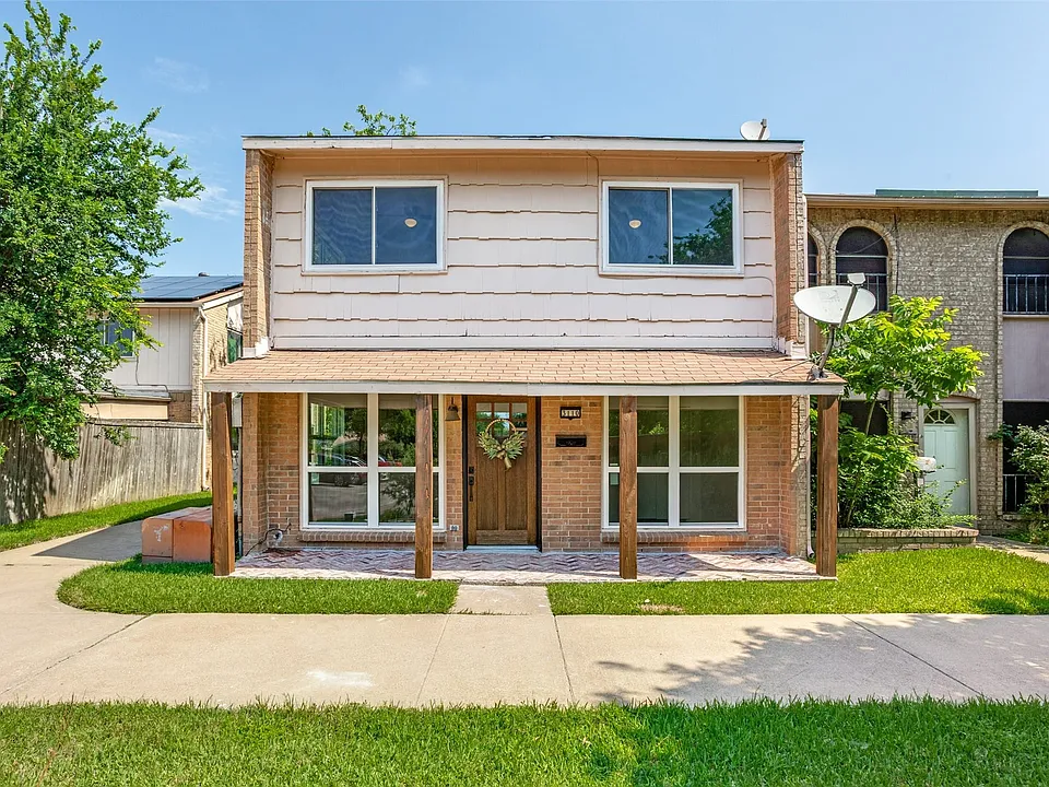 3110 Roundtree Ln