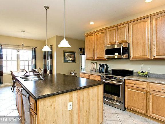 5th image of 329 Cheltenham Dr