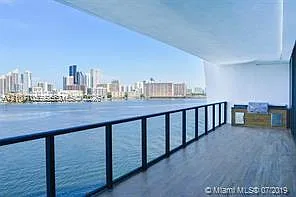 5000 Island Estates Dr — Photo 3