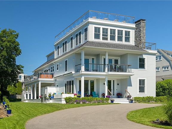 2nd image of 592 Tuckerman Ave