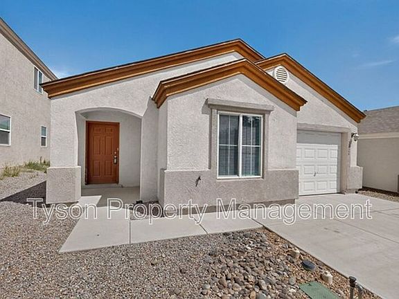 2nd image of 2824 Merlot Dr SW