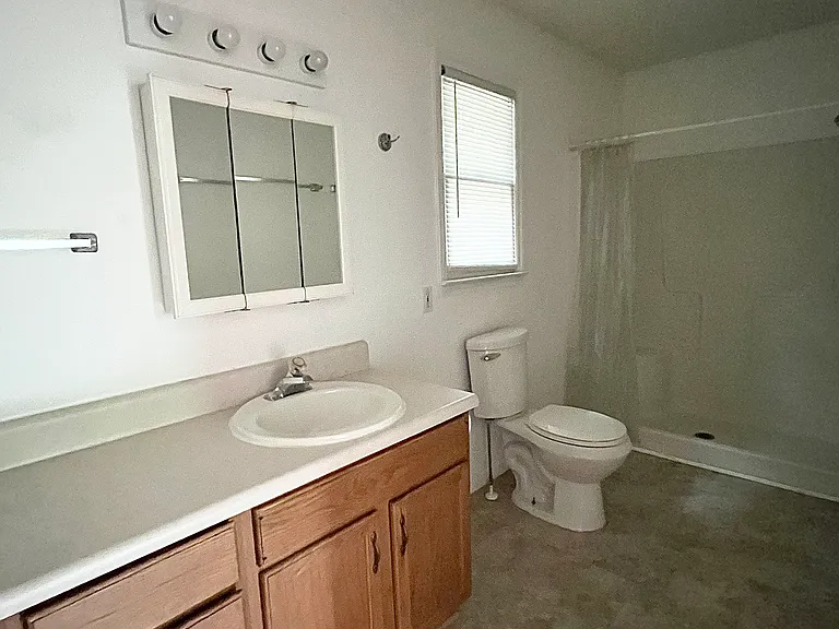 28 Brown Hollow Ln #B — Photo 9