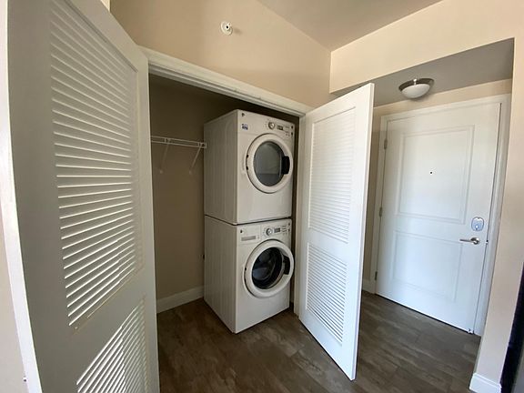 3rd image of 1771 SE 17th St #438