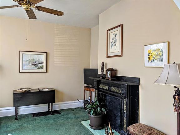 5th image of 530 Green St