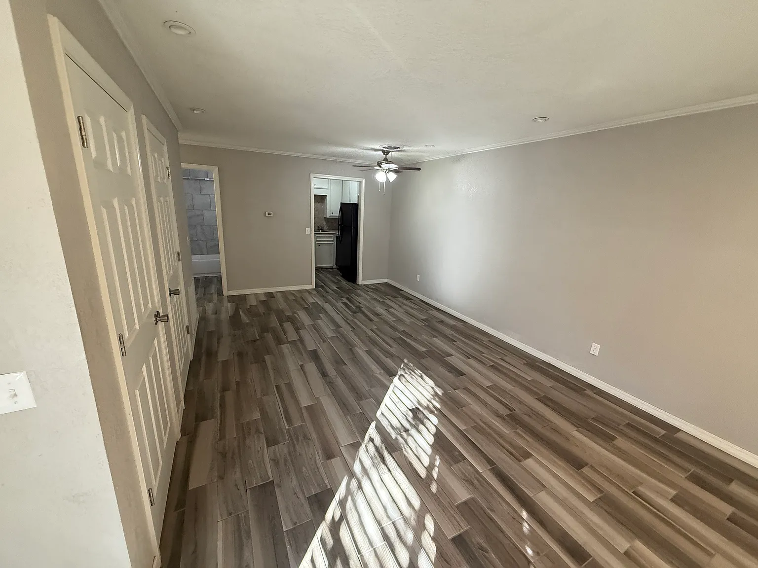 2 bed, 1000 sqft, $900 — Photo 4