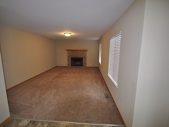 5th image of 2672 Jenna Cir