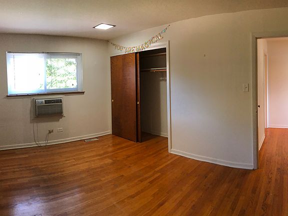 5th image of 1340 Willow Ave #C