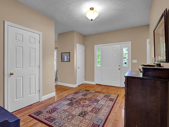 3rd image of 5561 W Redbud Dr