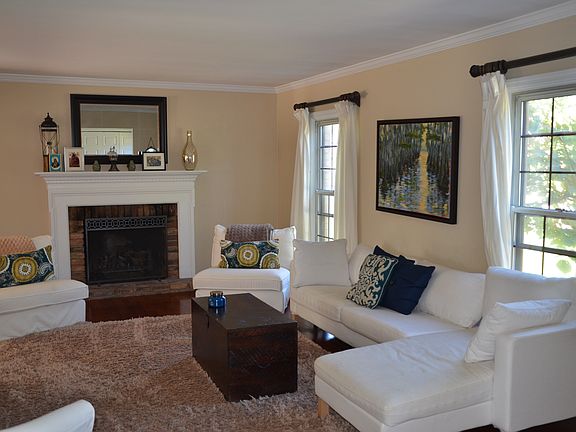 5th image of 7289 Royalgreen Dr