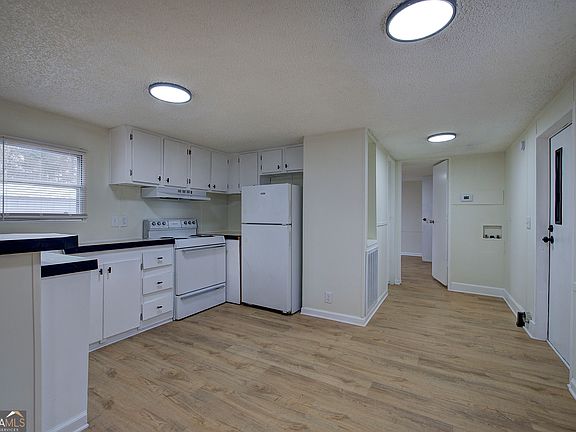 5th image of 65 Tency Ln NE