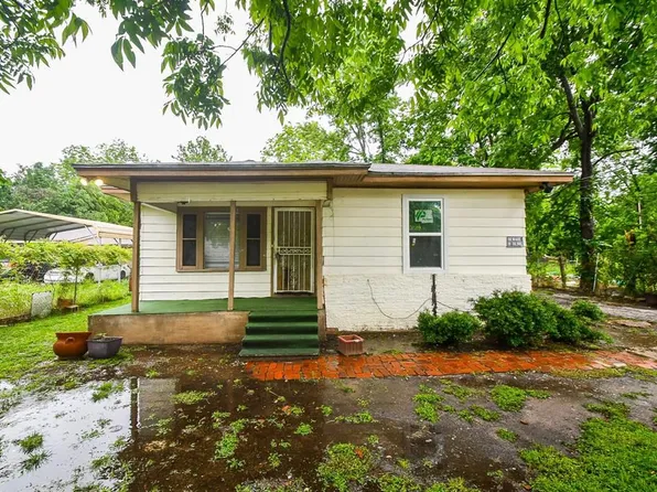 744 Lovers Ln, Houston, TX 77091