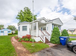 2 Oak Rd, Southington, CT 06489