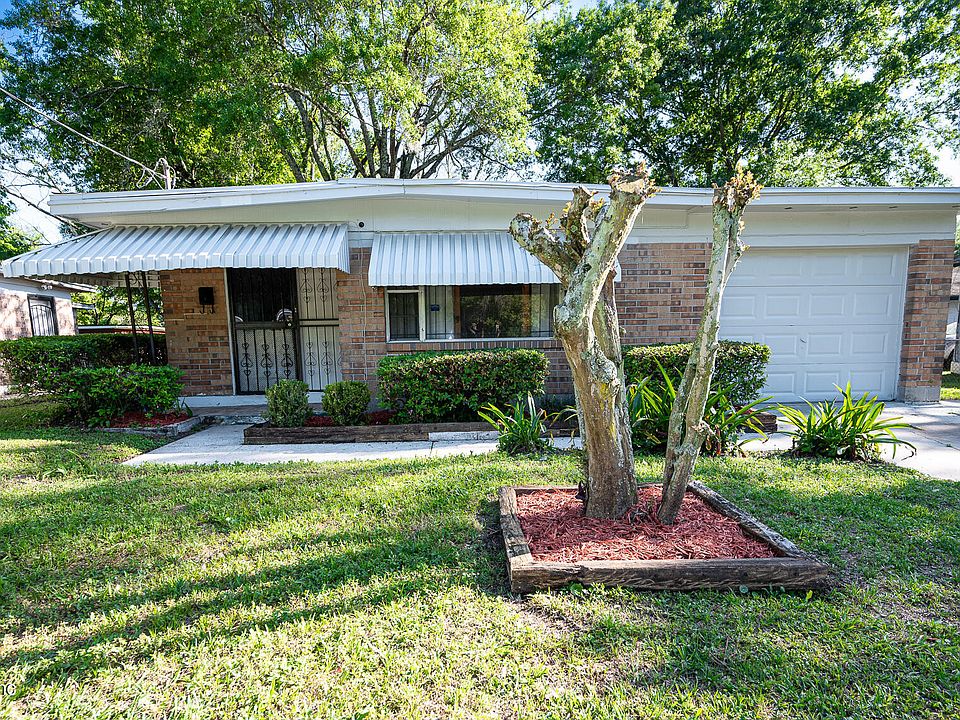 1st image of 2692 W 25TH Street