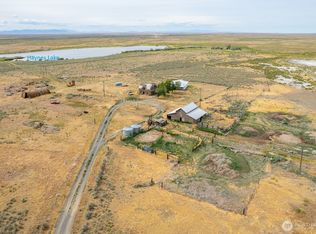 653 Road O NE, Coulee City, WA 99115