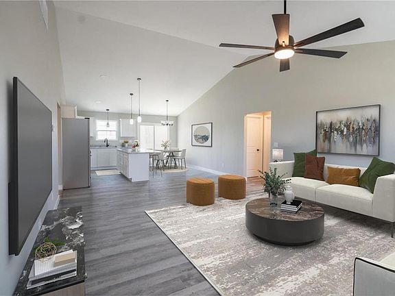 4th image of 603 Somerset Dr