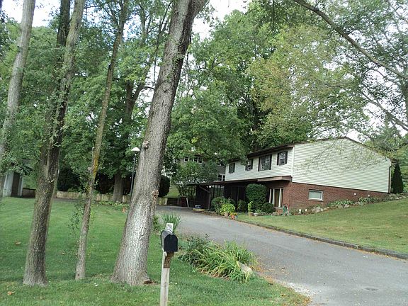 2nd image of 2365 N Miller Ave