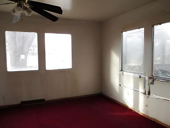 5th image of 2030 Huffman Blvd