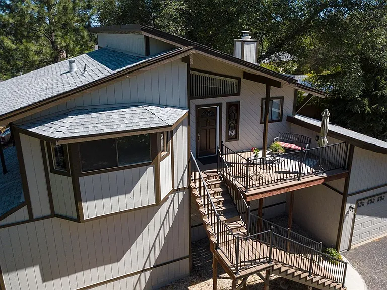 11646 Inverness Way #B — Photo 2