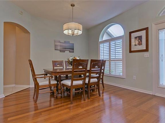 3rd image of 10208 Newington Pl