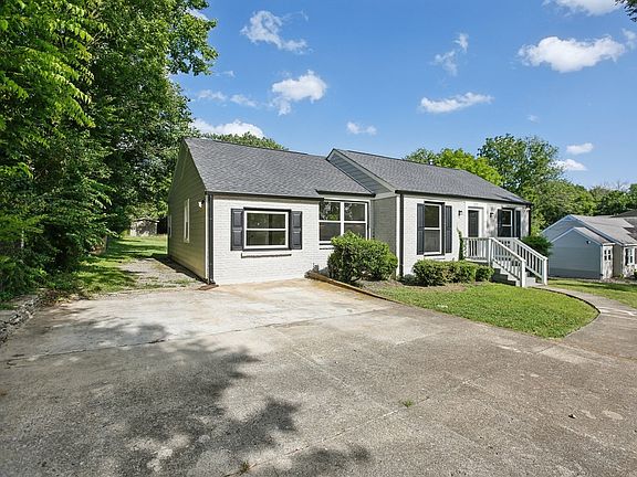 3rd image of 2117 Scott Ave