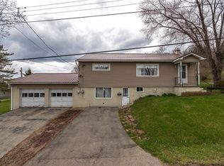 198 N 4th St, New Brighton, PA