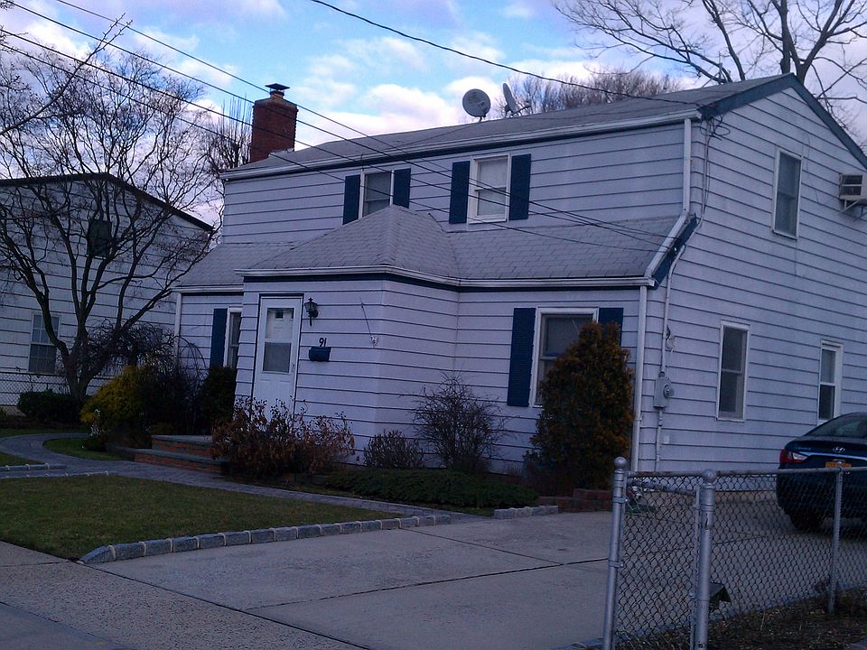 1st image of 91 Underhill Ave