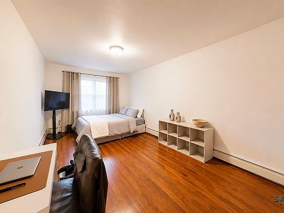 3rd image of 371 Kosciuszko St #3E