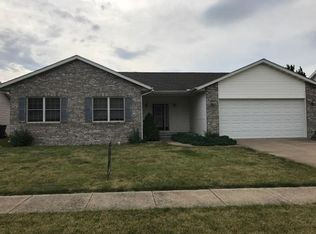 530 Lauren Ln, Forsyth, IL 62535