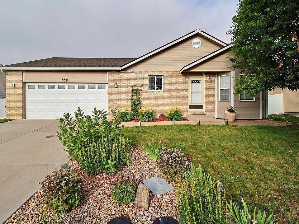 1st image of 3311 Costanita St