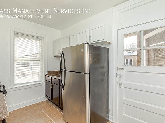 2nd image of 3051 W Argyle St APT 3