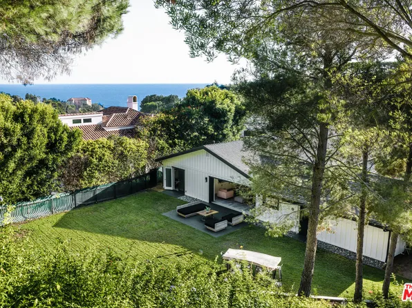 18013 Sea Reef Dr, Pacific Palisades, CA 90272