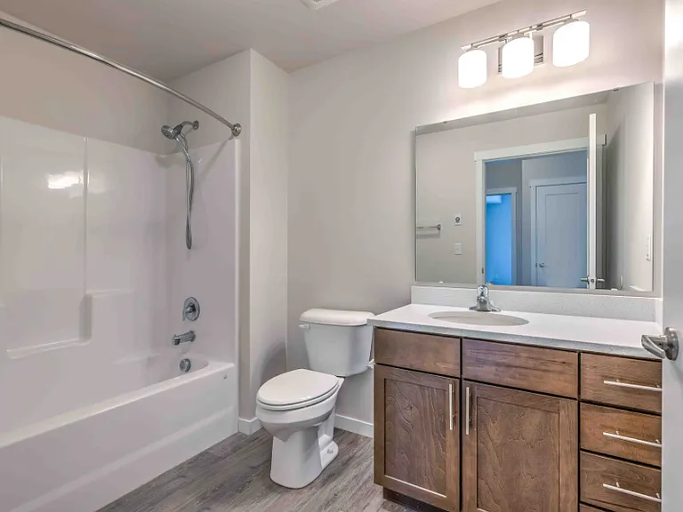 City View Apartments — Photo 30
