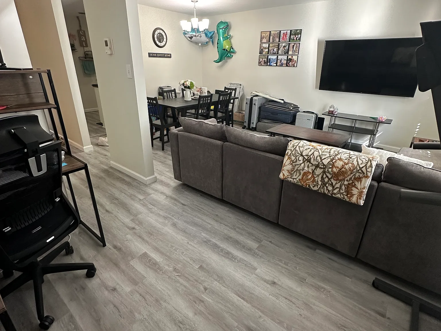 2 bed, 1073 sqft, $2,400 — Photo 4