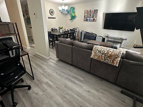4th image of 1734 Westwind Way #117
