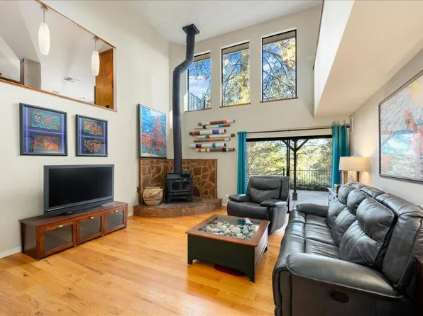 7040 Goferbroke Rd, Georgetown, CA 95634