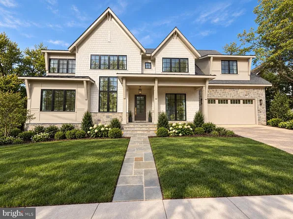 3500 N Abingdon St, Arlington, VA 22207