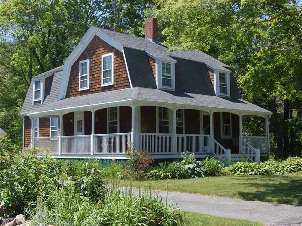 18 Pitcher St, Marion, MA 02738