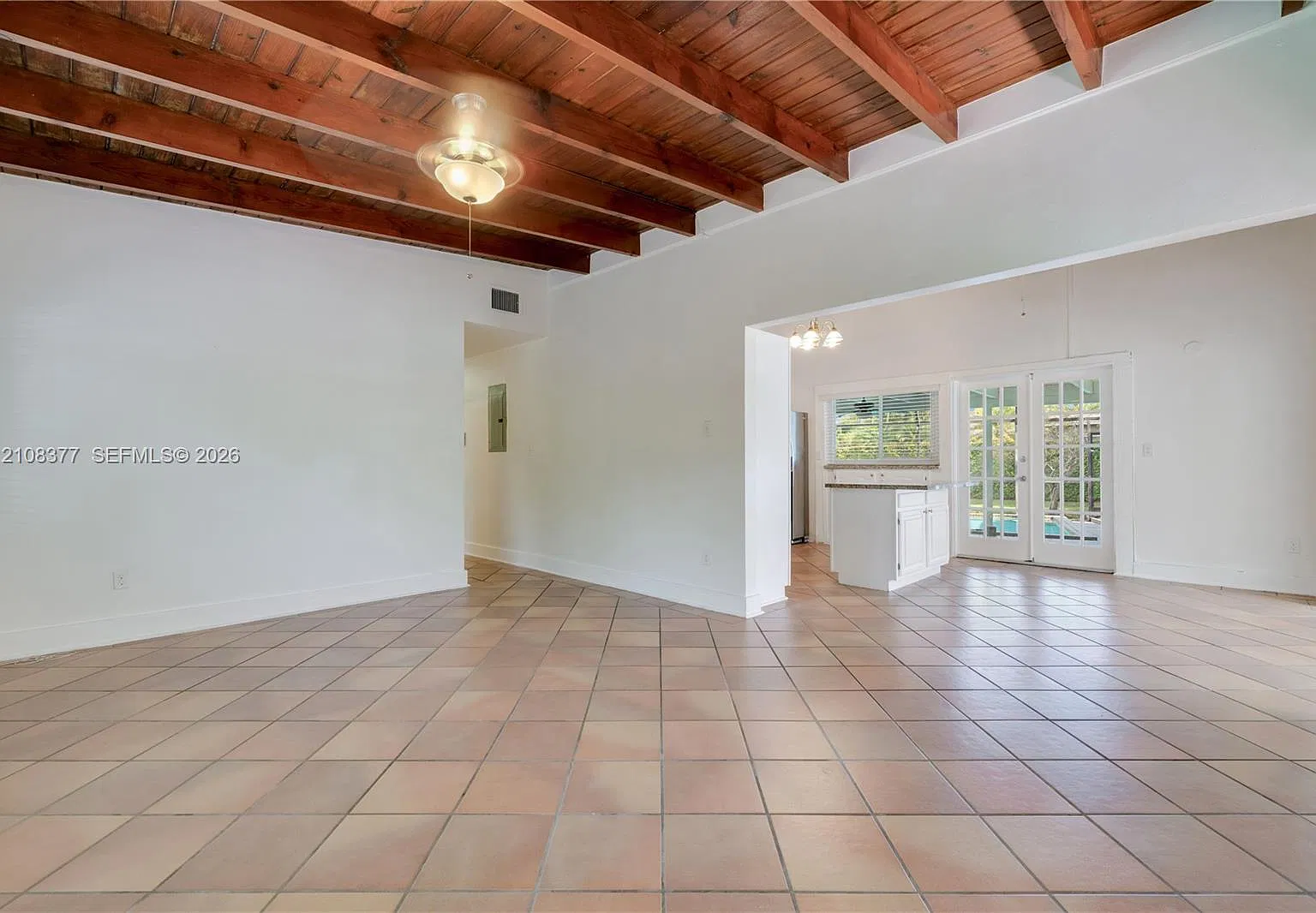 Coletown Acres — Photo 4