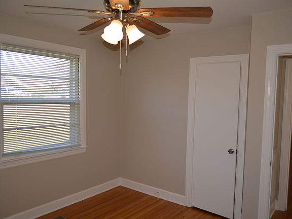 5th image of 2807 Emery Dr