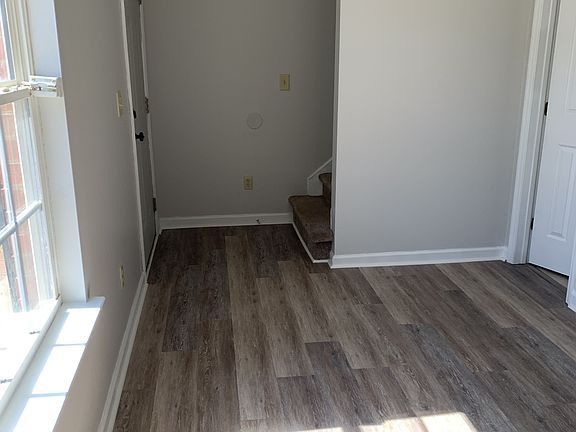 4th image of 1570 Johnson St #1