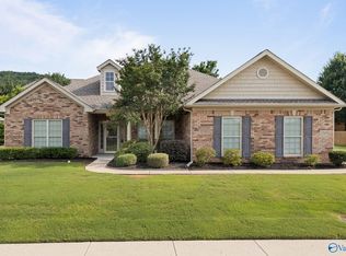 2305 Palisades Ct SW, Huntsville, AL 35803