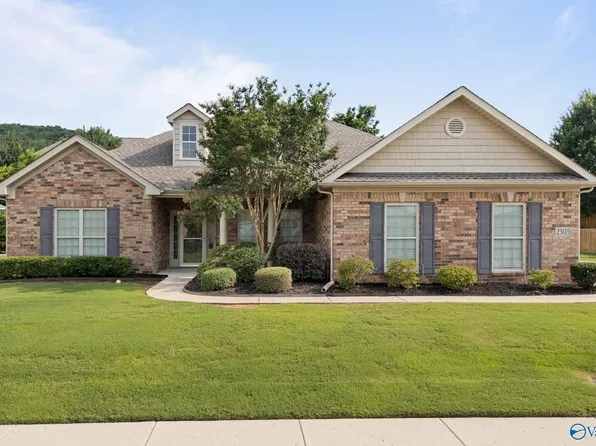 2305 Palisades Ct SW, Huntsville, AL 35803