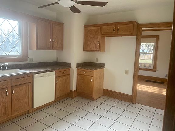 2nd image of 1357 Francis Ave SE