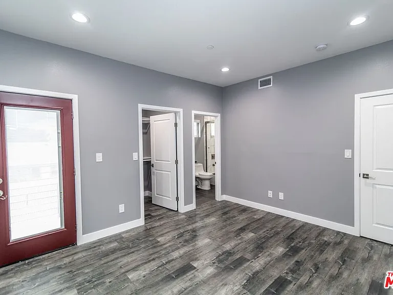 1625 S New Hampshire Ave #1/2 — Photo 7
