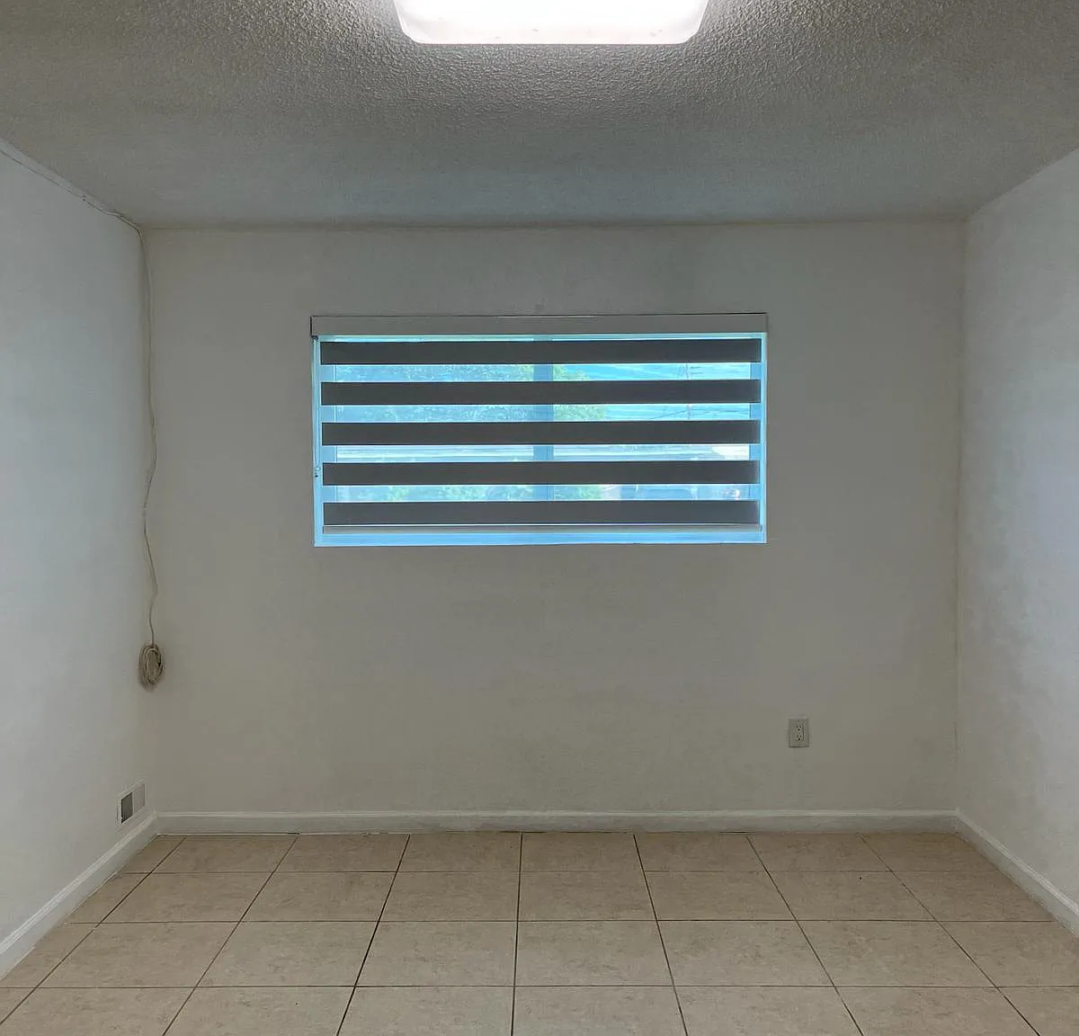 Studio, 400 sqft, $1,250 — Photo 2