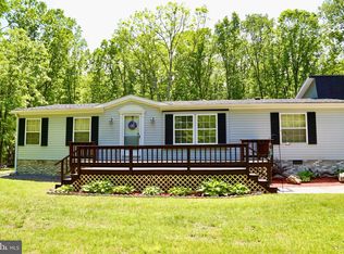 295 Haven Farms Cir, Petersburg, WV 26847