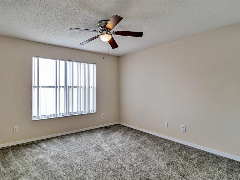 439 Riggs Cir — Photo 28