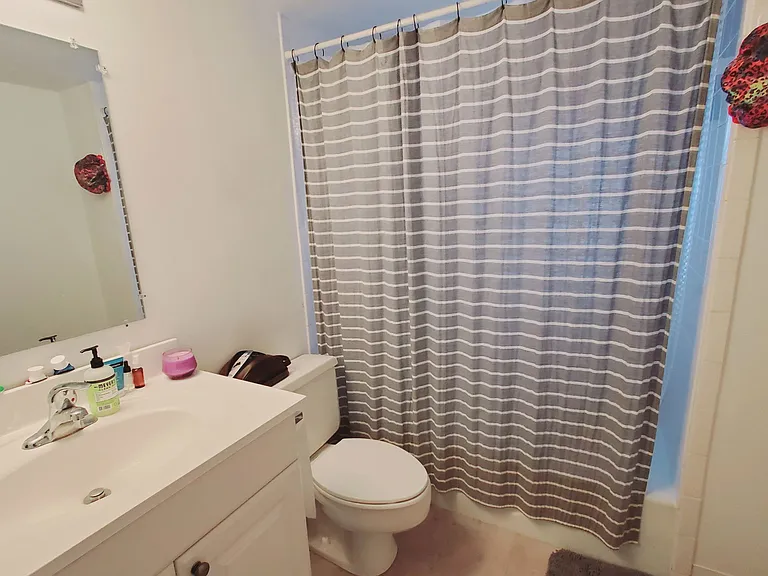 22 Cove Rd #3 — Photo 8